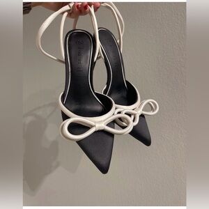 Gianni Bini Taylinn Satin Bow Pointed Toe Pumps Size 6.5